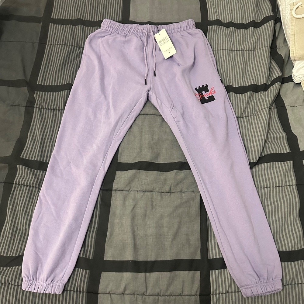 crooks and castles‎ joggers size medium purple sweatpants